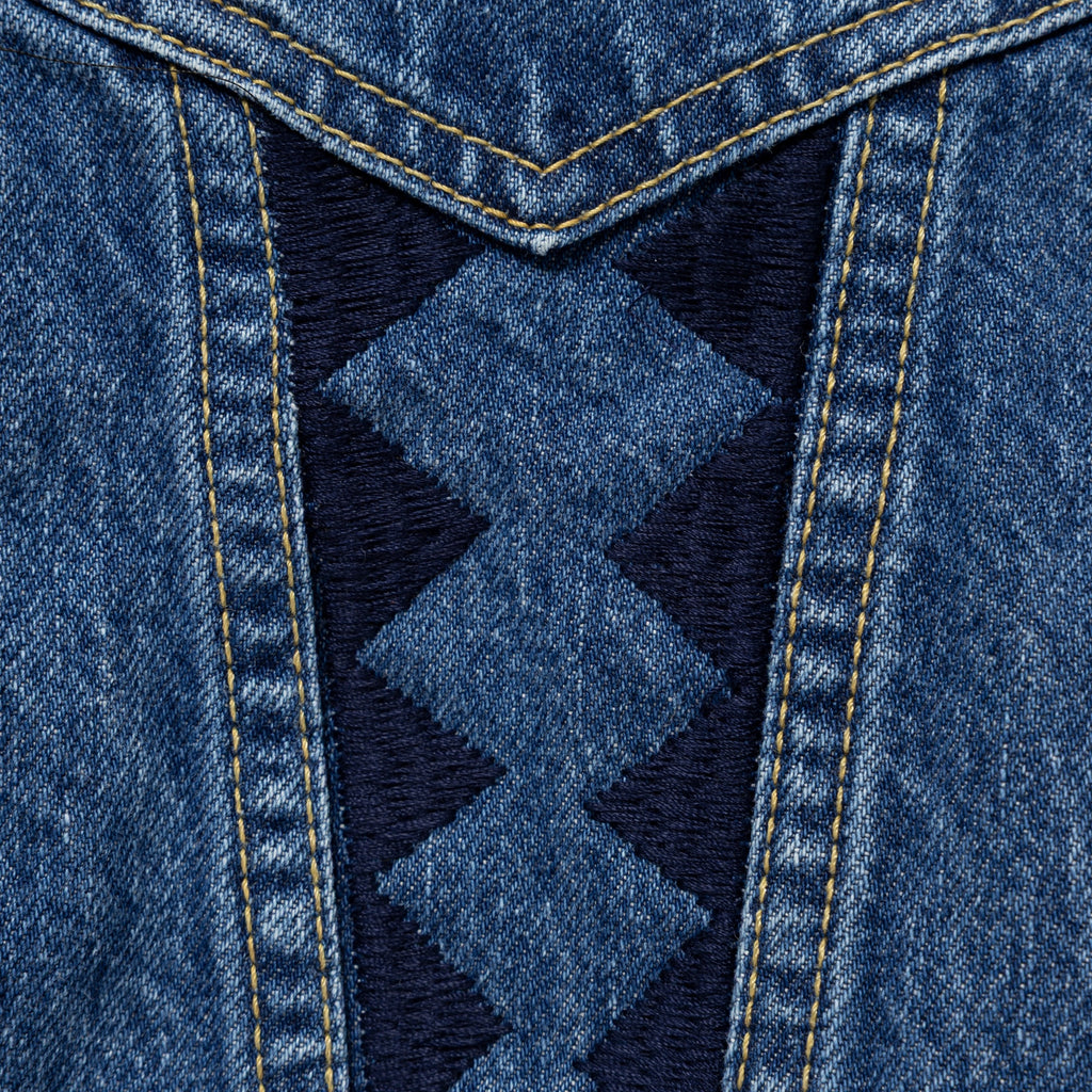 TRUCKER DENIM JACKET