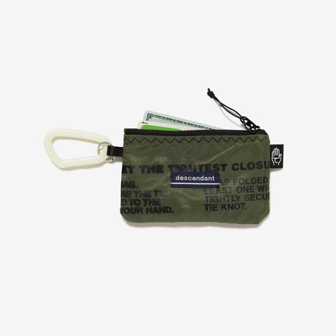 HANGG WIDE CARD CASE TAKES HANDS