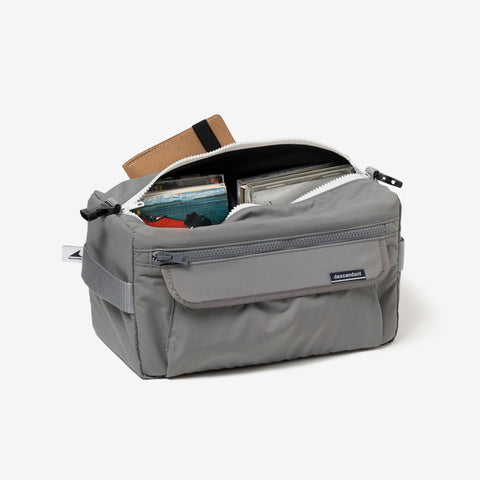 TACKLE SHOULDER BAG